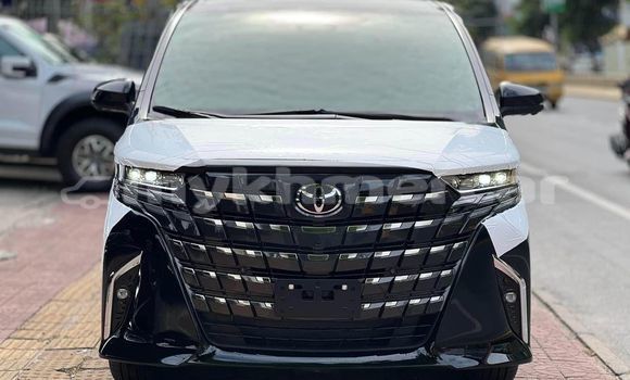 Buy Used Toyota Alphard Black Car in Bavet in Svay Rieng Province Buy Used Toyota Alphard Black Car in Bavet in Svay Rieng Province