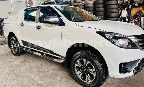 Buy Used Mazda BT-50 White Car in Battambang in Battambang Province Buy Used Mazda BT-50 White Car in Battambang in Battambang Province
