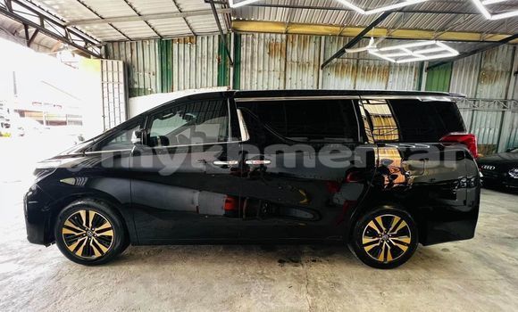 Buy Used Toyota Alphard Black Car in Bavet in Svay Rieng Province Buy Used Toyota Alphard Black Car in Bavet in Svay Rieng Province