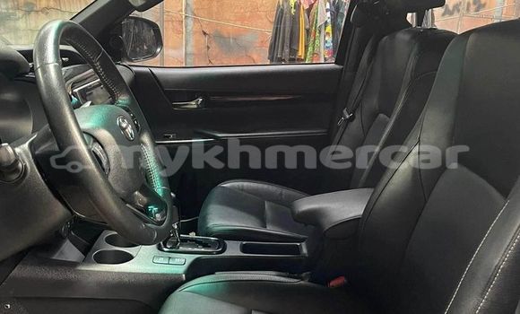 Buy Used Toyota Hiluxe Revo Black Car in Bavet in Svay Rieng Province Buy Used Toyota Hiluxe Revo Black Car in Bavet in Svay Rieng Province