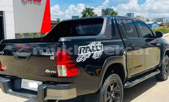 Buy Used Toyota Hiluxe Revo Black Car in Bavet in Svay Rieng Province Buy Used Toyota Hiluxe Revo Black Car in Bavet in Svay Rieng Province