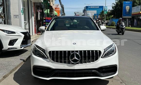 Buy Used Mercedes-Benz C-Classe White Car in Chbar Mon in Kampong Speu Province Buy Used Mercedes-Benz C-Classe White Car in Chbar Mon in Kampong Speu Province
