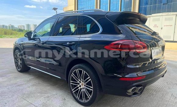 Buy Used Porsche Cayenne Black Car in Battambang in Battambang Province Buy Used Porsche Cayenne Black Car in Battambang in Battambang Province