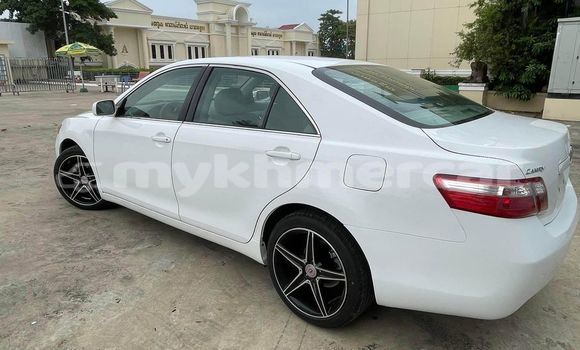 Acheter Occasion Voiture Toyota Camry Blanc à Phnom Penh, Phnom Penh Acheter Occasion Voiture Toyota Camry Blanc à Phnom Penh, Phnom Penh