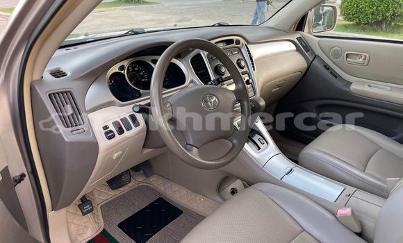 Buy Used Toyota Highlander Other Car in Bavet in Svay Rieng Province Buy Used Toyota Highlander Other Car in Bavet in Svay Rieng Province