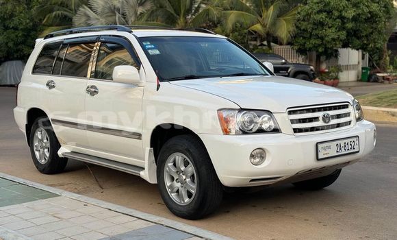 Buy Used Toyota Highlander White Car in Chbar Mon in Kampong Speu Province Buy Used Toyota Highlander White Car in Chbar Mon in Kampong Speu Province
