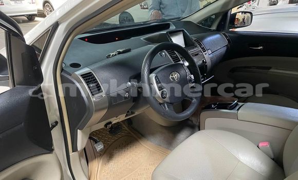 Buy Used Toyota Prius White Car in Bavet in Svay Rieng Province Buy Used Toyota Prius White Car in Bavet in Svay Rieng Province