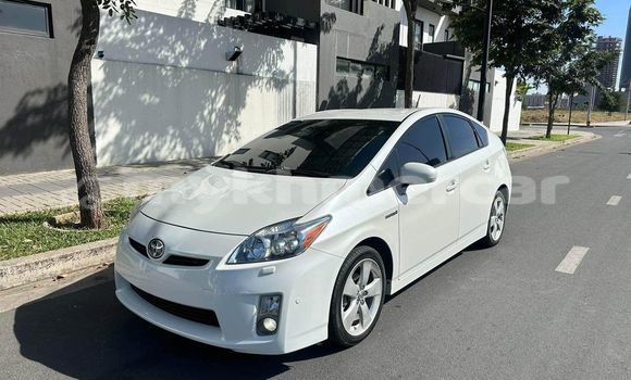 Acheter Occasion Voiture Toyota Prius Blanc à Banteay Meanchey, Banteay Meanchey Province Acheter Occasion Voiture Toyota Prius Blanc à Banteay Meanchey, Banteay Meanchey Province