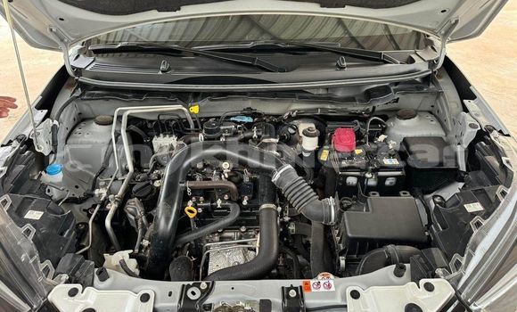 Acheter Occasion Voiture Toyota Raum Blanc à Chbar Mon, Kampong Speu Province Acheter Occasion Voiture Toyota Raum Blanc à Chbar Mon, Kampong Speu Province