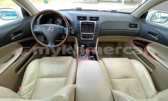 Acheter Occasion Voiture Lexus GS Blanc à Chbar Mon, Kampong Speu Province Acheter Occasion Voiture Lexus GS Blanc à Chbar Mon, Kampong Speu Province