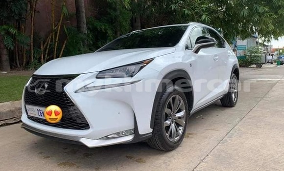 Acheter Occasion Voiture Lexus RX 350 Blanc à Chbar Mon, Kampong Speu Province Acheter Occasion Voiture Lexus RX 350 Blanc à Chbar Mon, Kampong Speu Province
