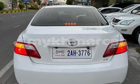 Acheter Occasion Voiture Toyota Camry Blanc à Bavet, Svay Rieng Province Acheter Occasion Voiture Toyota Camry Blanc à Bavet, Svay Rieng Province