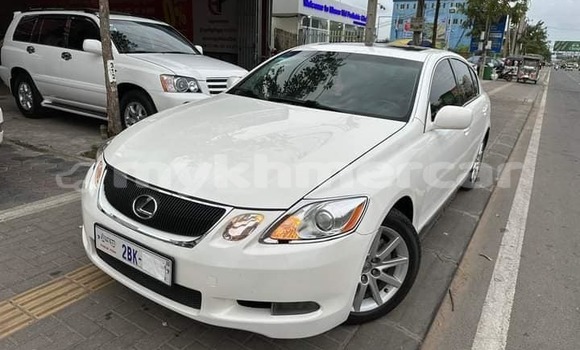 Acheter Occasion Voiture Toyota GT86 Blanc à Chbar Mon, Kampong Speu Province Acheter Occasion Voiture Toyota GT86 Blanc à Chbar Mon, Kampong Speu Province