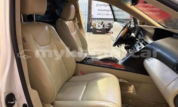 Acheter Occasion Voiture Lexus RX 350 Blanc à Bavet, Svay Rieng Province Acheter Occasion Voiture Lexus RX 350 Blanc à Bavet, Svay Rieng Province