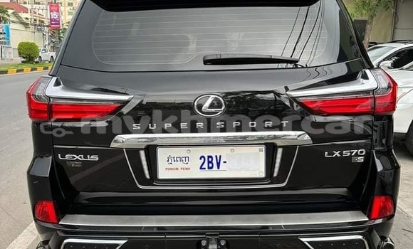 Acheter Occasion Voiture Lexus LX 570 Noir à Bavet, Svay Rieng Province Acheter Occasion Voiture Lexus LX 570 Noir à Bavet, Svay Rieng Province