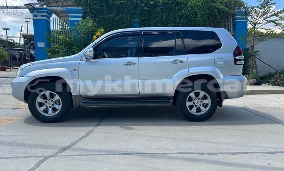 Buy Used Toyota Prado Other Car in Banteay Meanchey in Banteay Meanchey Province Buy Used Toyota Prado Other Car in Banteay Meanchey in Banteay Meanchey Province