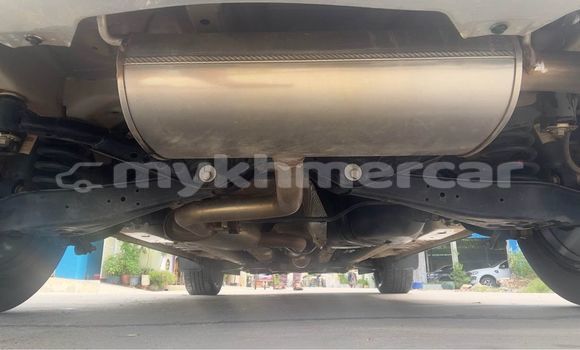 Buy Used Ford Territory White Car in Chbar Mon in Kampong Speu Province Buy Used Ford Territory White Car in Chbar Mon in Kampong Speu Province