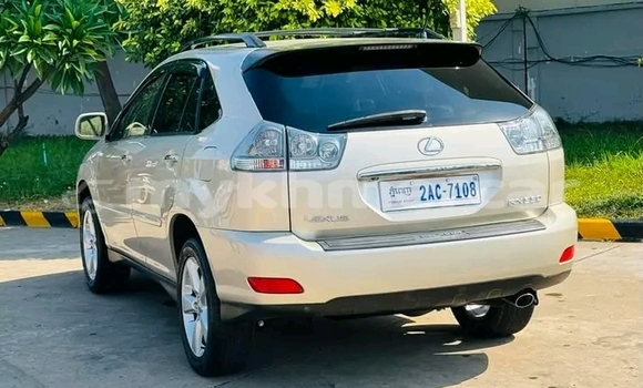 Acheter Occasion Voiture Lexus RX 350 Autre à Chbar Mon, Kampong Speu Province Acheter Occasion Voiture Lexus RX 350 Autre à Chbar Mon, Kampong Speu Province