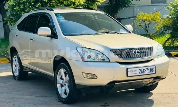 Acheter Occasion Voiture Lexus RX 350 Autre à Chbar Mon, Kampong Speu Province Acheter Occasion Voiture Lexus RX 350 Autre à Chbar Mon, Kampong Speu Province