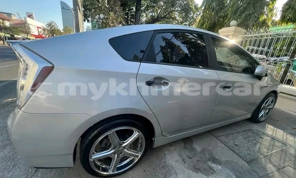 Buy Used BMW 2er Other Car in Chbar Mon in Kampong Speu Province Buy Used BMW 2er Other Car in Chbar Mon in Kampong Speu Province