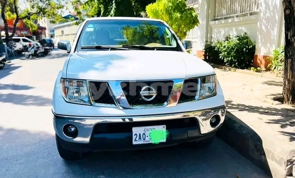 Buy Used Ford Explorer White Car in Bavet in Svay Rieng Province Buy Used Ford Explorer White Car in Bavet in Svay Rieng Province