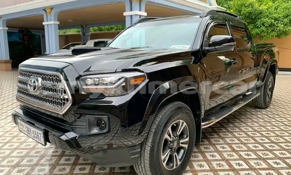 Buy Used Toyota Tacoma Black Car in Battambang in Battambang Province Buy Used Toyota Tacoma Black Car in Battambang in Battambang Province