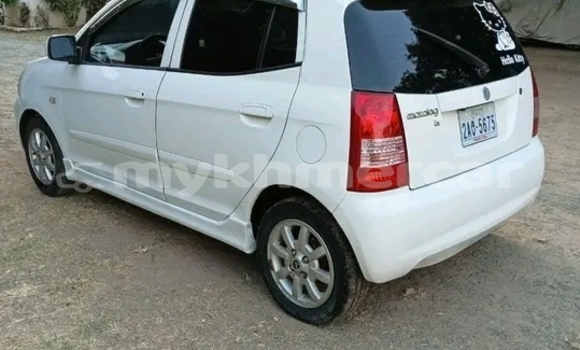 Buy Used Ford Escape White Car in Chbar Mon in Kampong Speu Province Buy Used Ford Escape White Car in Chbar Mon in Kampong Speu Province