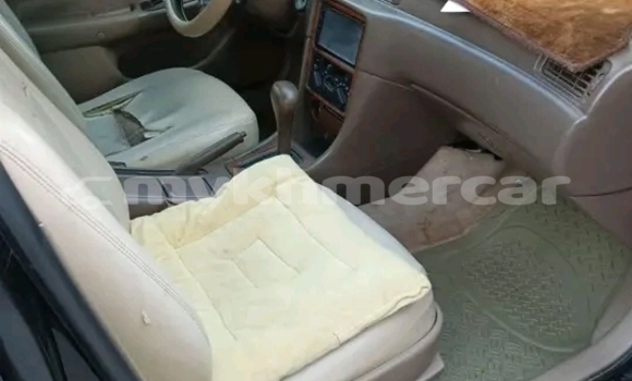 Buy Used Aston Martin DB9 Black Car in Kep in Kep Province Buy Used Aston Martin DB9 Black Car in Kep in Kep Province