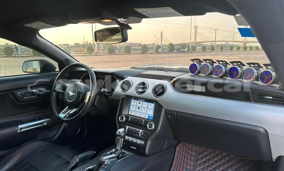 Buy Used Ford Mustang Black Car in Phnom Penh in Phnom Penh Buy Used Ford Mustang Black Car in Phnom Penh in Phnom Penh