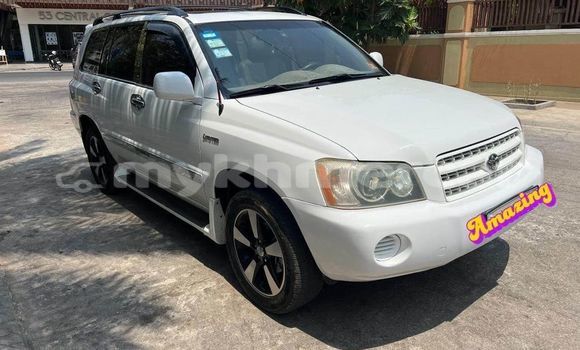 Acheter Occasion Voiture Toyota Highlander Blanc à Phnom Penh, Phnom Penh Acheter Occasion Voiture Toyota Highlander Blanc à Phnom Penh, Phnom Penh