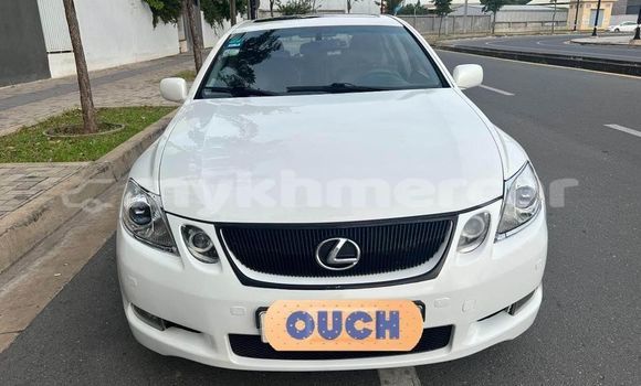 Buy Used Lexus GS White Car in Phnom Penh in Phnom Penh