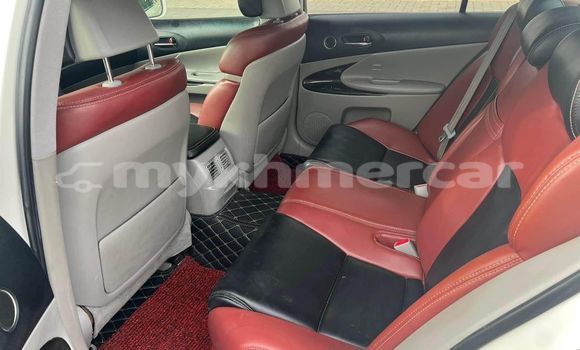 Acheter Occasion Voiture Lexus GS Blanc à Chbar Mon, Kampong Speu Province Acheter Occasion Voiture Lexus GS Blanc à Chbar Mon, Kampong Speu Province