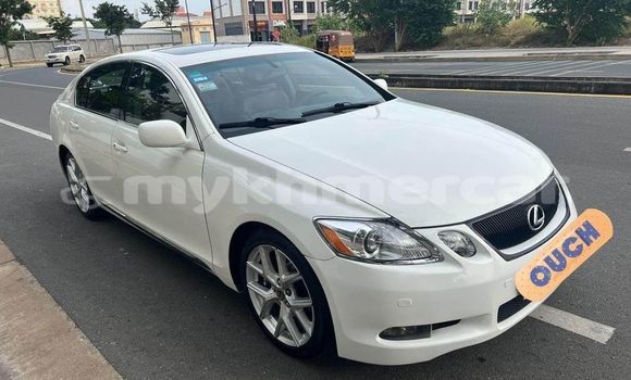 Acheter Occasion Voiture Lexus GS Blanc à Chbar Mon, Kampong Speu Province Acheter Occasion Voiture Lexus GS Blanc à Chbar Mon, Kampong Speu Province