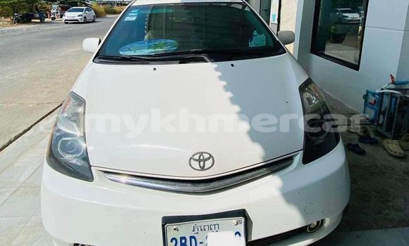 Buy Used Toyota Pickup White Car in Bavet in Svay Rieng Province Buy Used Toyota Pickup White Car in Bavet in Svay Rieng Province