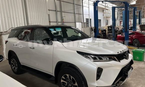 Acheter Occasion Voiture Toyota Fortuner Blanc à Phnom Penh, Phnom Penh Acheter Occasion Voiture Toyota Fortuner Blanc à Phnom Penh, Phnom Penh