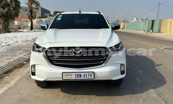 Acheter Occasion Voiture Mazda BT-50 Blanc à Phnom Penh, Phnom Penh Acheter Occasion Voiture Mazda BT-50 Blanc à Phnom Penh, Phnom Penh