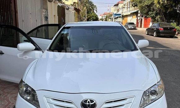 Buy Used Toyota Camry White Car in Phnom Penh in Phnom Penh Buy Used Toyota Camry White Car in Phnom Penh in Phnom Penh