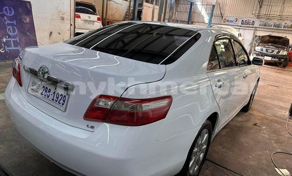 Buy Used Toyota Camry White Car in Phnom Penh in Phnom Penh Buy Used Toyota Camry White Car in Phnom Penh in Phnom Penh