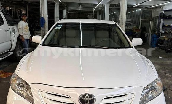 Buy Used Toyota Camry White Car in Phnom Penh in Phnom Penh Buy Used Toyota Camry White Car in Phnom Penh in Phnom Penh