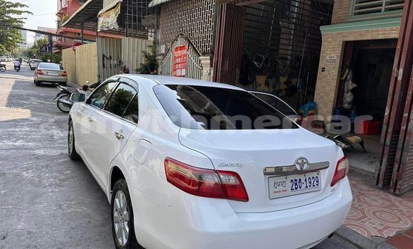 Buy Used Toyota Camry White Car in Phnom Penh in Phnom Penh Buy Used Toyota Camry White Car in Phnom Penh in Phnom Penh