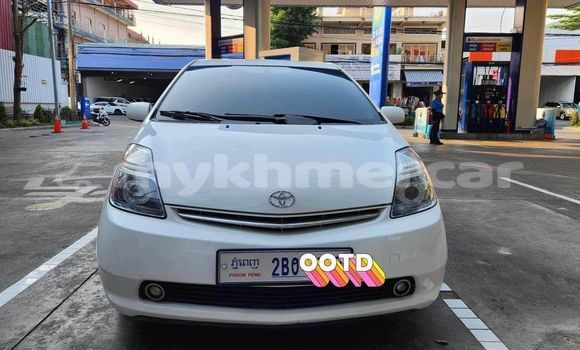 Acheter Occasion Voiture Toyota Prius Blanc à Phnom Penh, Phnom Penh Acheter Occasion Voiture Toyota Prius Blanc à Phnom Penh, Phnom Penh