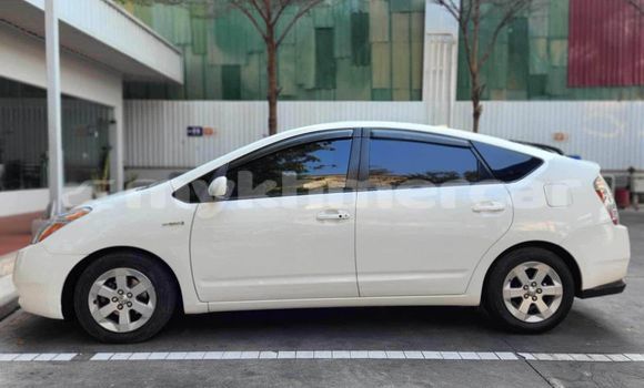 Acheter Occasion Voiture Toyota Prius Blanc à Phnom Penh, Phnom Penh Acheter Occasion Voiture Toyota Prius Blanc à Phnom Penh, Phnom Penh