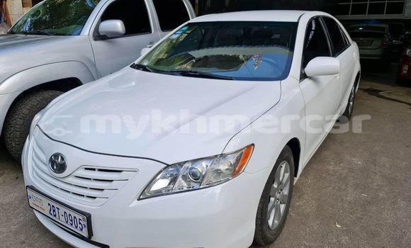 Buy Used Toyota Camry White Car in Chbar Mon in Kampong Speu Province Buy Used Toyota Camry White Car in Chbar Mon in Kampong Speu Province