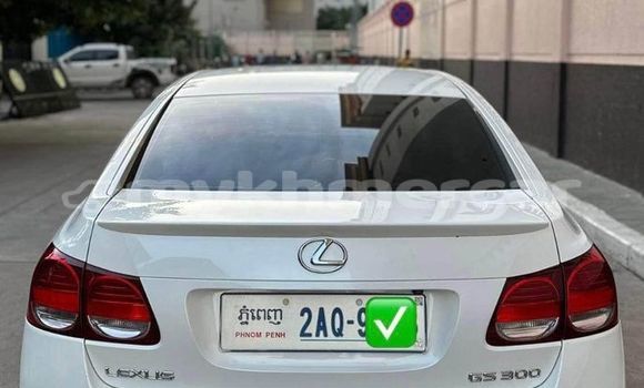 Buy Used Lexus GS White Car in Chbar Mon in Kampong Speu Province Buy Used Lexus GS White Car in Chbar Mon in Kampong Speu Province
