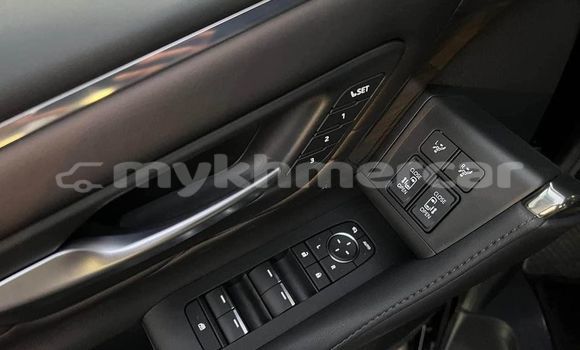 Acheter Occasion Voiture Toyota Alphard Noir à Chbar Mon, Kampong Speu Province Acheter Occasion Voiture Toyota Alphard Noir à Chbar Mon, Kampong Speu Province