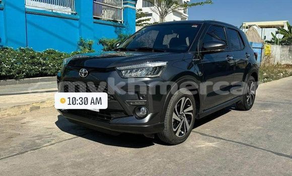 Buy Used Toyota RAV4 Black Car in Bavet in Svay Rieng Province Buy Used Toyota RAV4 Black Car in Bavet in Svay Rieng Province