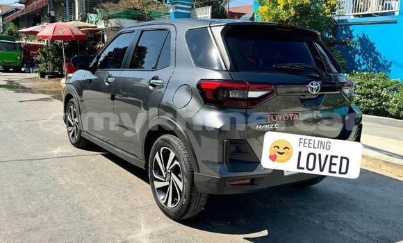 Buy Used Toyota RAV4 Black Car in Bavet in Svay Rieng Province Buy Used Toyota RAV4 Black Car in Bavet in Svay Rieng Province