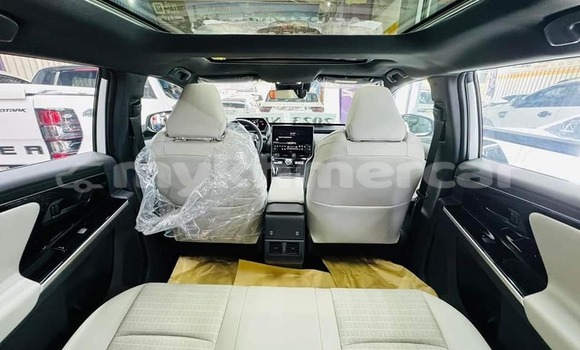 Buy Used Toyota Brevis White Car in Chbar Mon in Kampong Speu Province Buy Used Toyota Brevis White Car in Chbar Mon in Kampong Speu Province