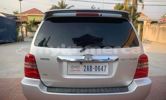 Buy Used Toyota Highlander Other Car in Chbar Mon in Kampong Speu Province Buy Used Toyota Highlander Other Car in Chbar Mon in Kampong Speu Province