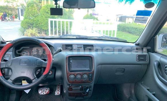 Acheter Occasion Voiture Honda CR–V Autre à Chbar Mon, Kampong Speu Province Acheter Occasion Voiture Honda CR–V Autre à Chbar Mon, Kampong Speu Province